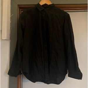 Everlane linen buttondown